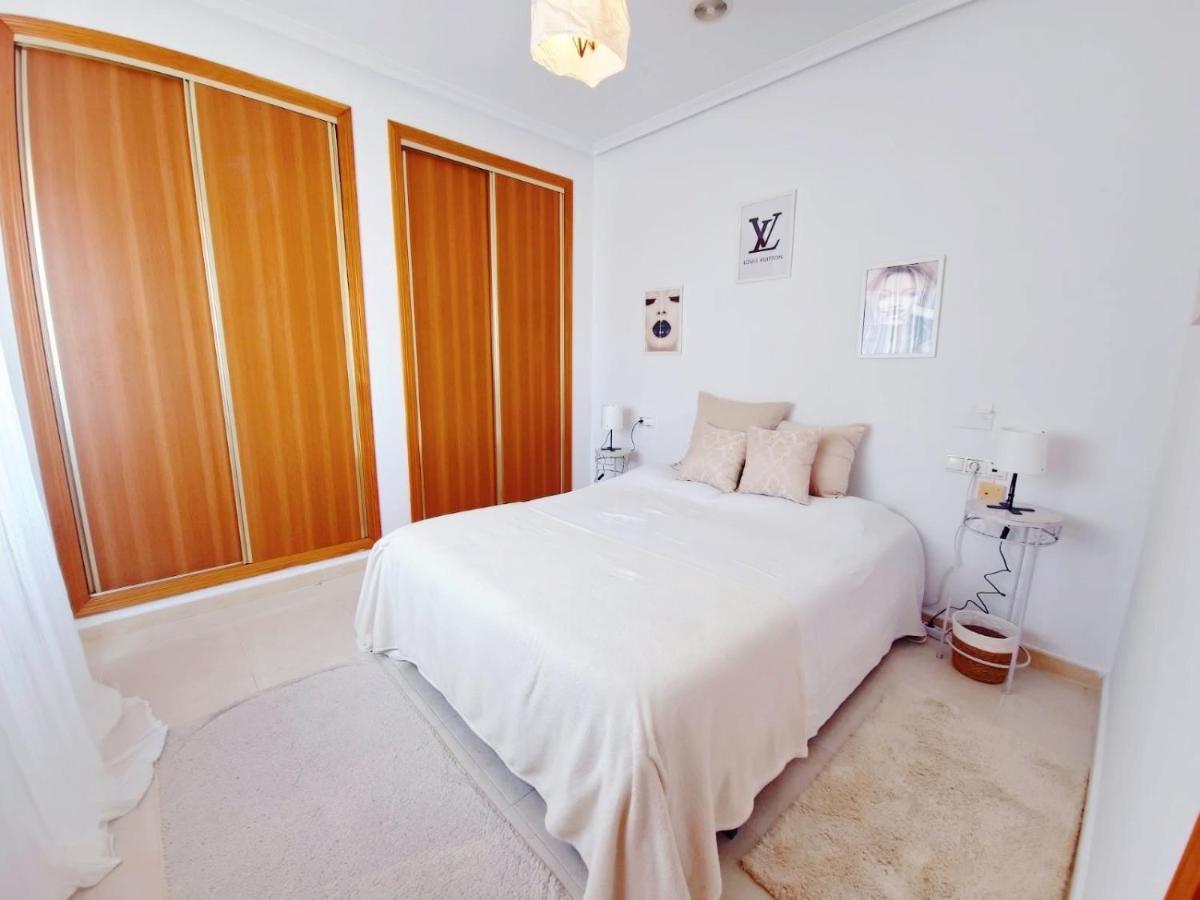 The Prestige Torrevieja Atico Con Barbecoa Apartment Luaran gambar