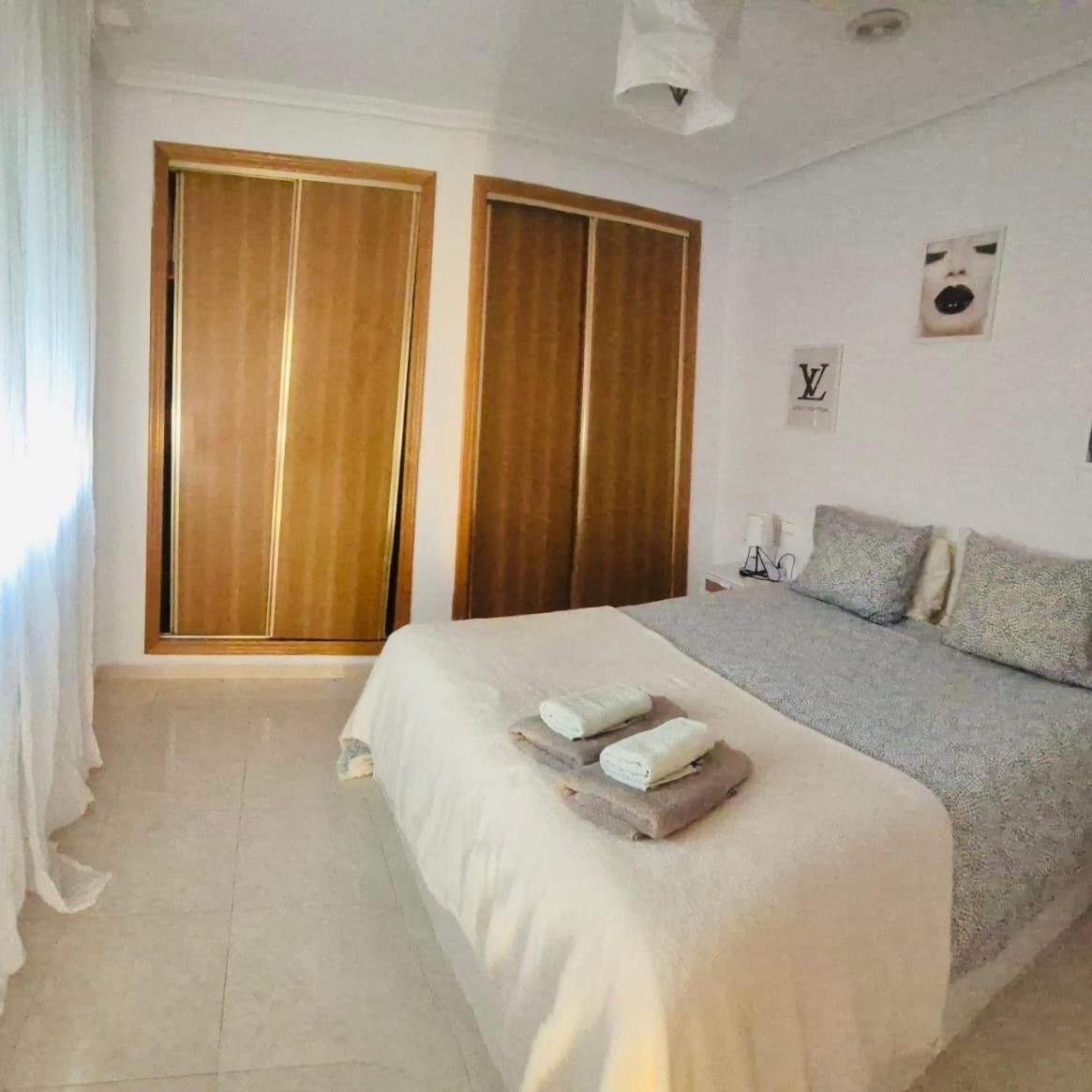 The Prestige Torrevieja Atico Con Barbecoa Apartment Luaran gambar